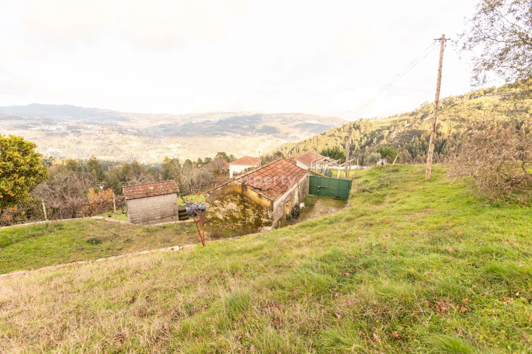 Terreno para Venda em Tarouquela Foto 3