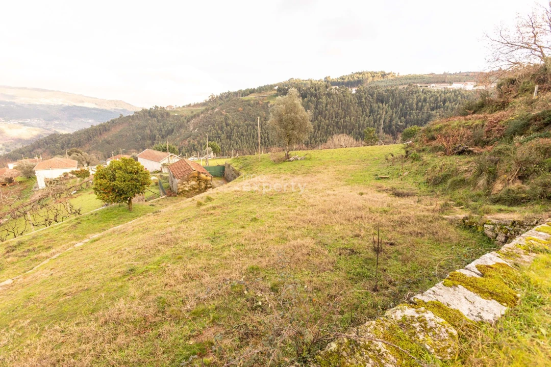 Terreno para Venda em Tarouquela Foto 31
