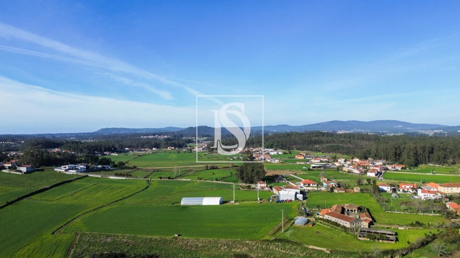 Terreno para Venda em Cristelo Foto 1