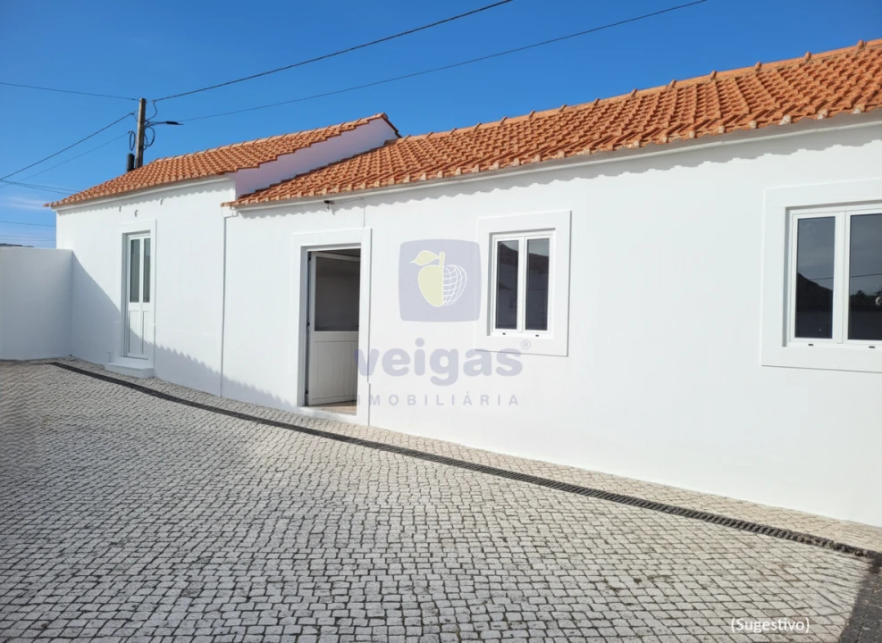 Moradia T4 para Venda em Cela Foto 19