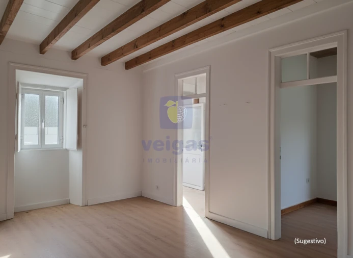 Moradia T4 para Venda em Cela Foto 17