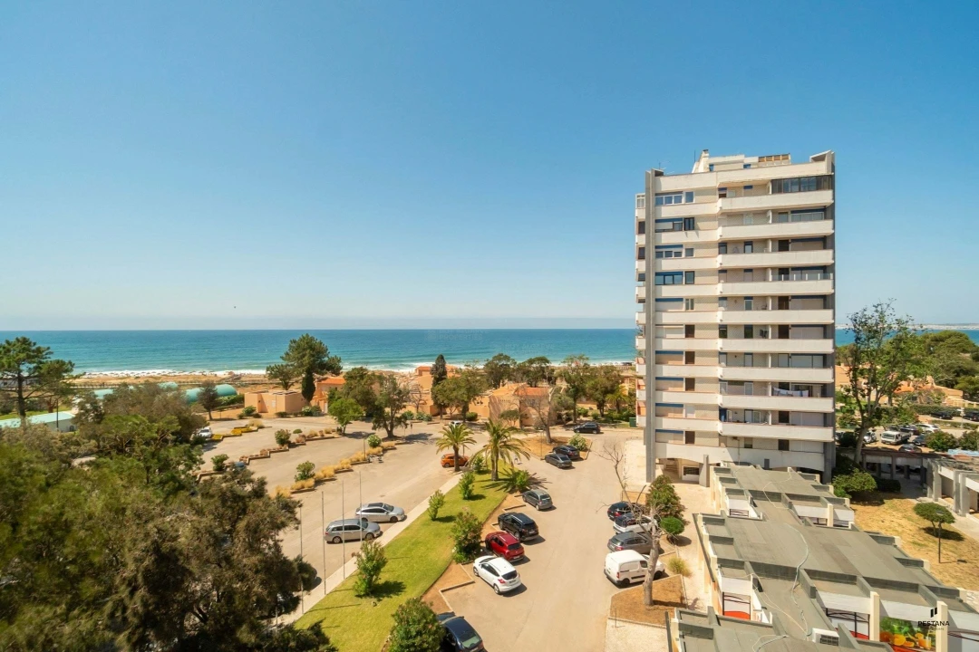 Apartamento para Venda em Alvor Foto 2