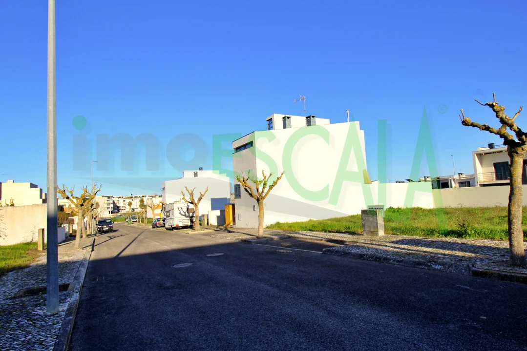 Terreno para Venda em Cartaxo e Vale da Pinta Foto 10