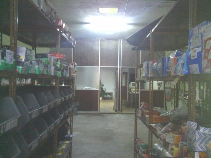 Loja para Venda em Cidade da Maia Foto 4