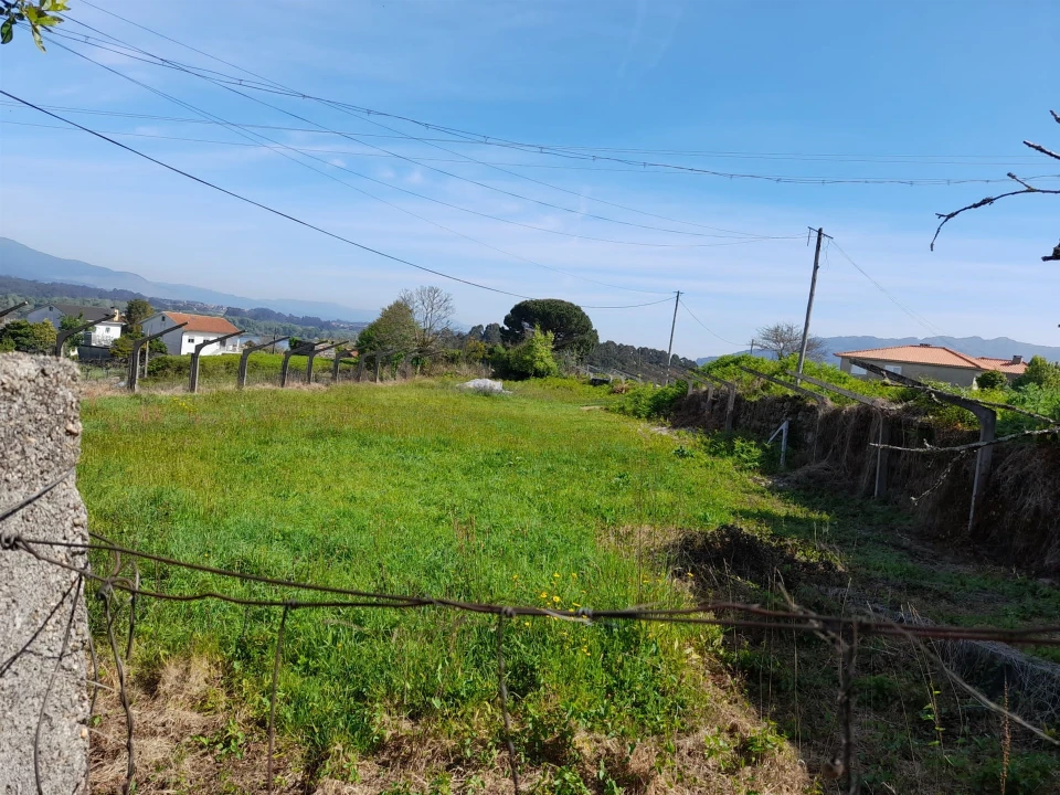 Quinta T3 para Venda em Gondarem Foto 9