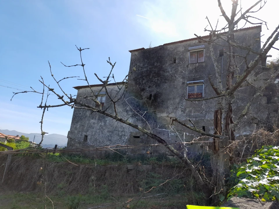 Quinta T3 para Venda em Gondarem Foto 10