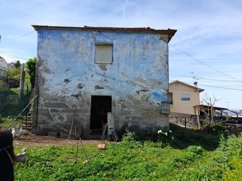 Quinta T3 para Venda em Gondarem Foto 4