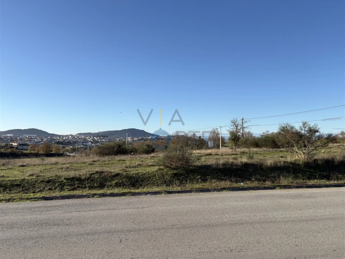 Terreno para Venda em Vale da Madre