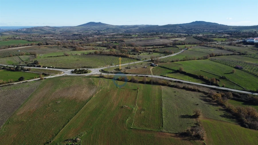 Terreno para Venda em Vale da Madre Foto 8