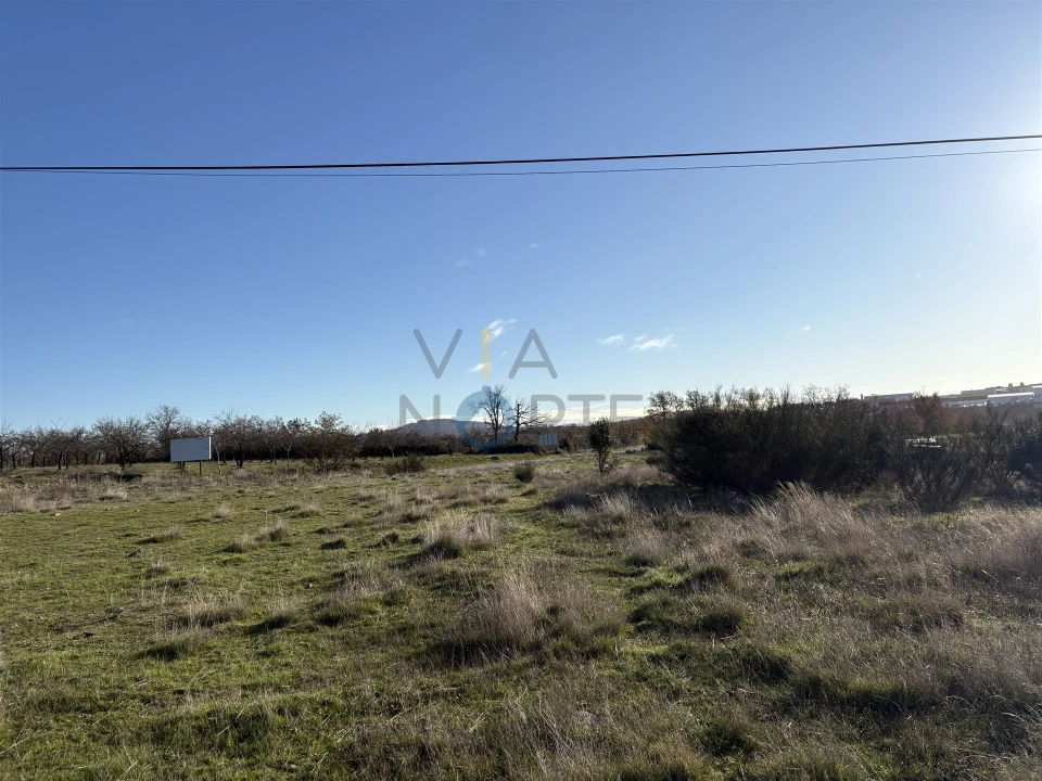 Terreno para Venda em Vale da Madre Foto 7