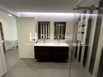 Apartamento T3 para Venda em Oeiras e São Julião da Barra, Paço de Arcos e Caxias