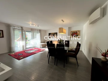 Apartamento T3 para Venda em Oeiras e São Julião da Barra, Paço de Arcos e Caxias