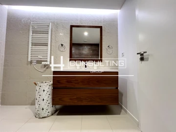 Apartamento T3 para Venda em Oeiras e São Julião da Barra, Paço de Arcos e Caxias