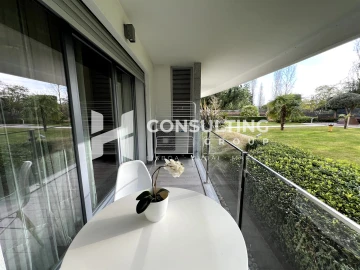 Apartamento T3 para Venda em Oeiras e São Julião da Barra, Paço de Arcos e Caxias