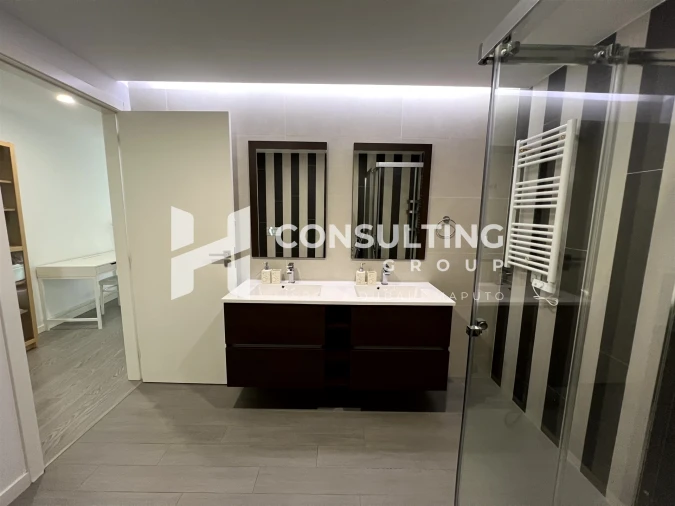 Apartamento T3 para Venda em Oeiras e São Julião da Barra, Paço de Arcos e Caxias Foto 49