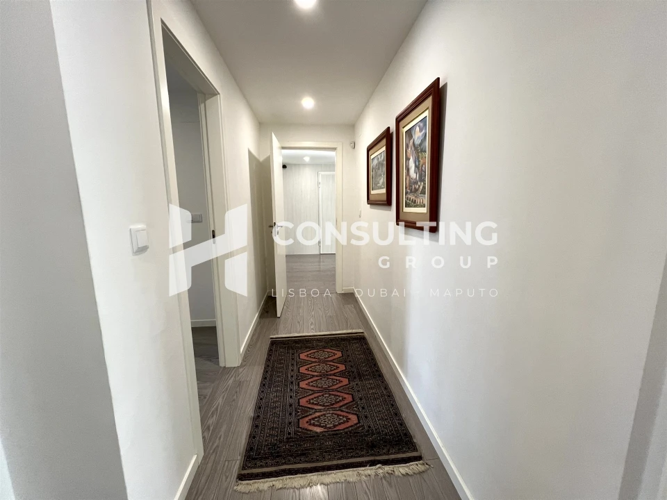 Apartamento T3 para Venda em Oeiras e São Julião da Barra, Paço de Arcos e Caxias Foto 16