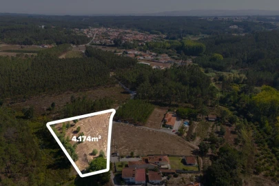 Terreno para Venda em Maceira