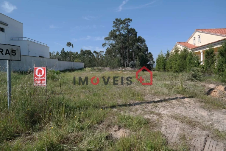 Terreno para Venda em Nossa Senhora das Misericordias Foto 2