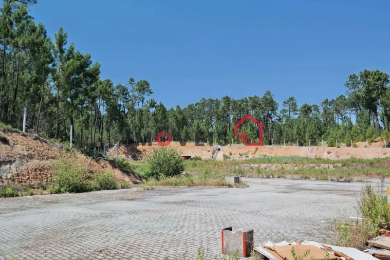 Terreno para Venda em Rio de Couros e Casal dos Bernardos Foto 3