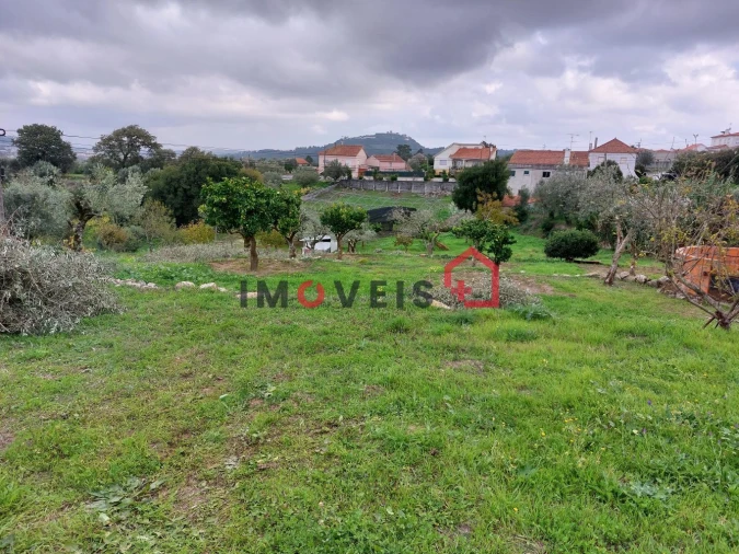 Terreno para Venda em Atouguia Foto 3