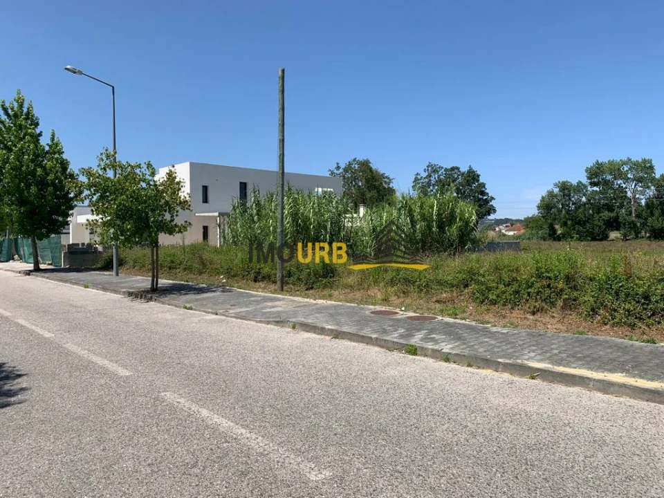 Terreno para Venda em Santa Eufémia e Boa Vista Foto 1