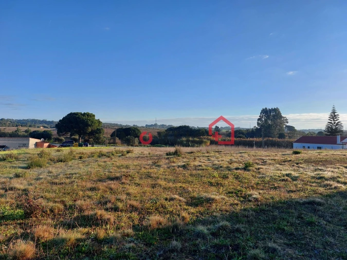 Terreno para Venda em Aveiras de Cima Foto 8