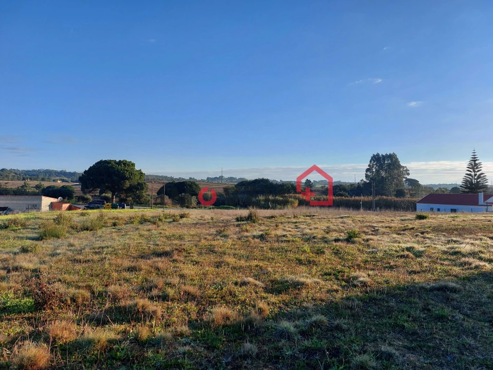 Terreno para Venda em Aveiras de Cima Foto 8