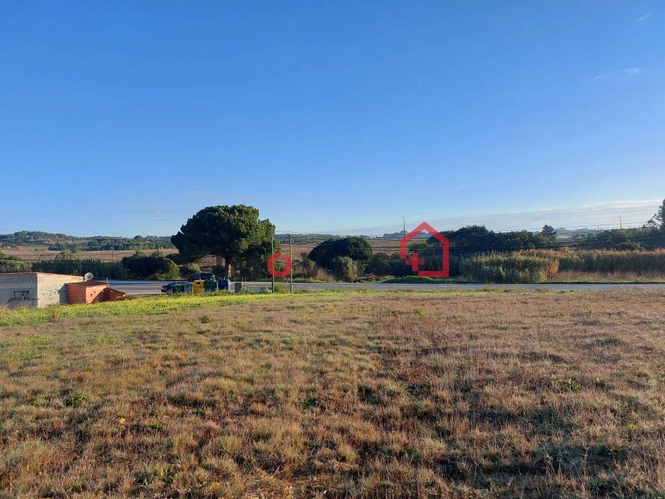 Terreno para Venda em Aveiras de Cima Foto 10