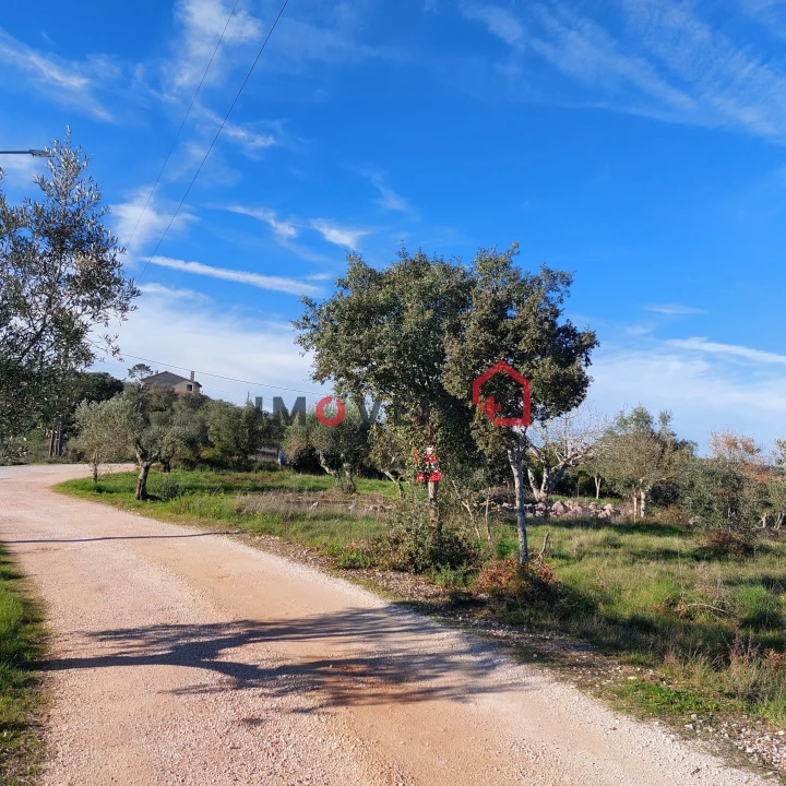 Terreno para Venda em Atouguia Foto 13