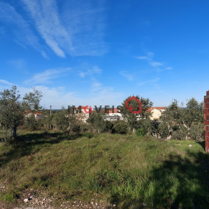 Terreno para Venda em Atouguia Foto 12