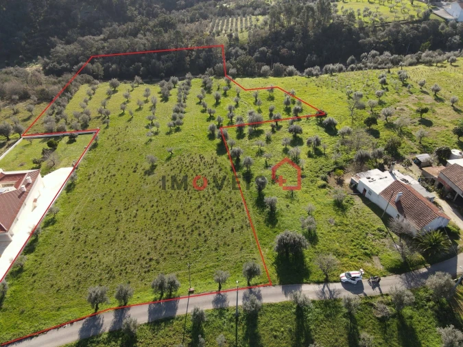 Terreno para Venda em Atouguia