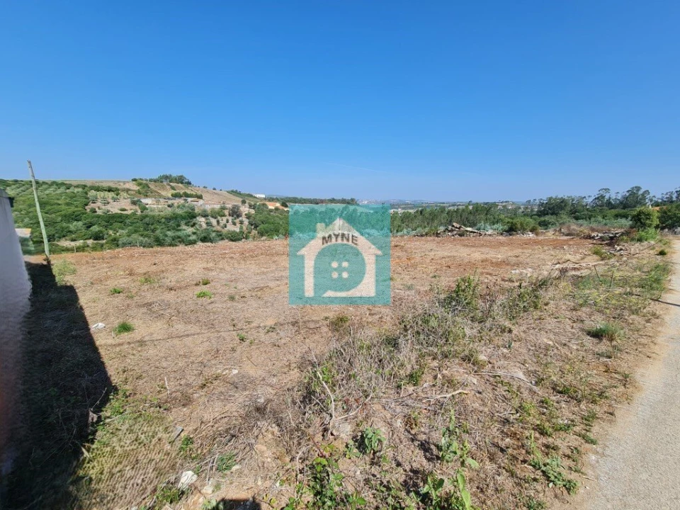 Terreno para Venda em Evora de Alcobaça Foto 8
