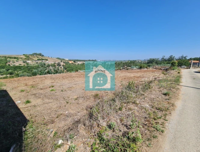 Terreno para Venda em Evora de Alcobaça Foto 1