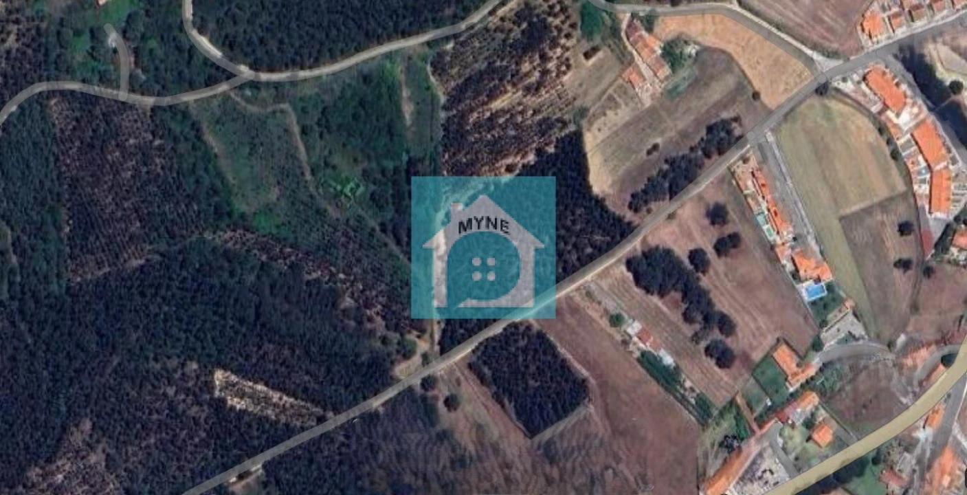Terreno para Venda em Famalicão Foto 1