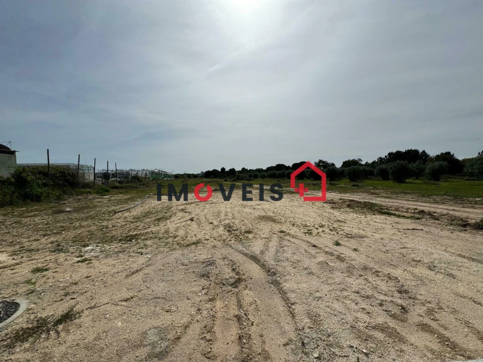Terreno para Venda em Almeirim Foto 4