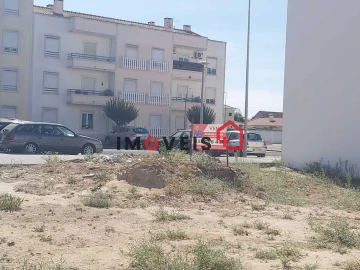Terreno para Venda em Almeirim