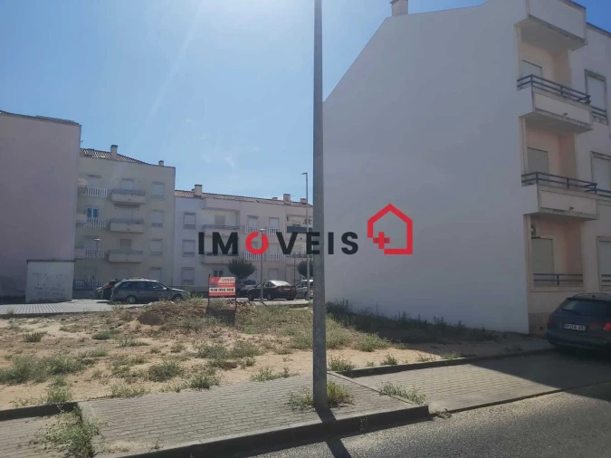 Terreno para Venda em Almeirim Foto 8
