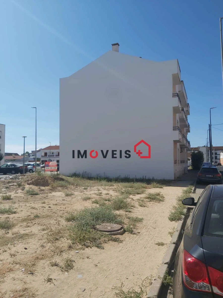 Terreno para Venda em Almeirim Foto 2