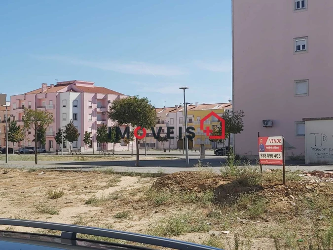 Terreno para Venda em Almeirim Foto 4
