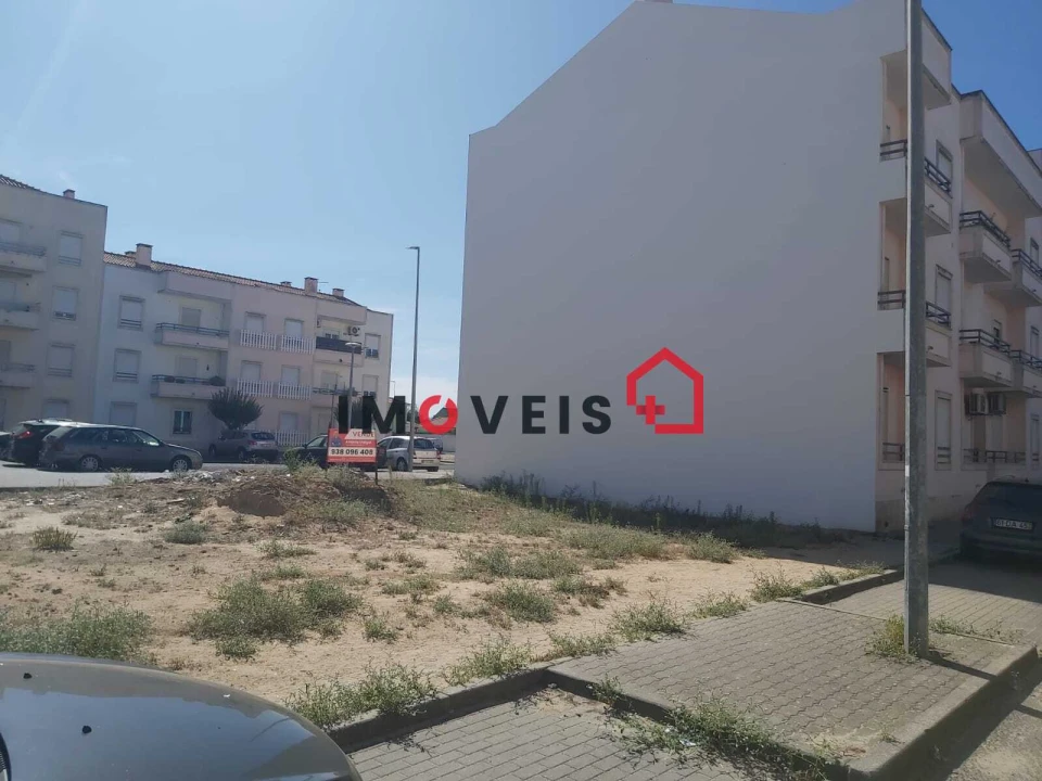 Terreno para Venda em Almeirim Foto 3