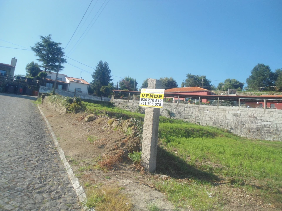 Terreno para Venda em Loivo Foto 7