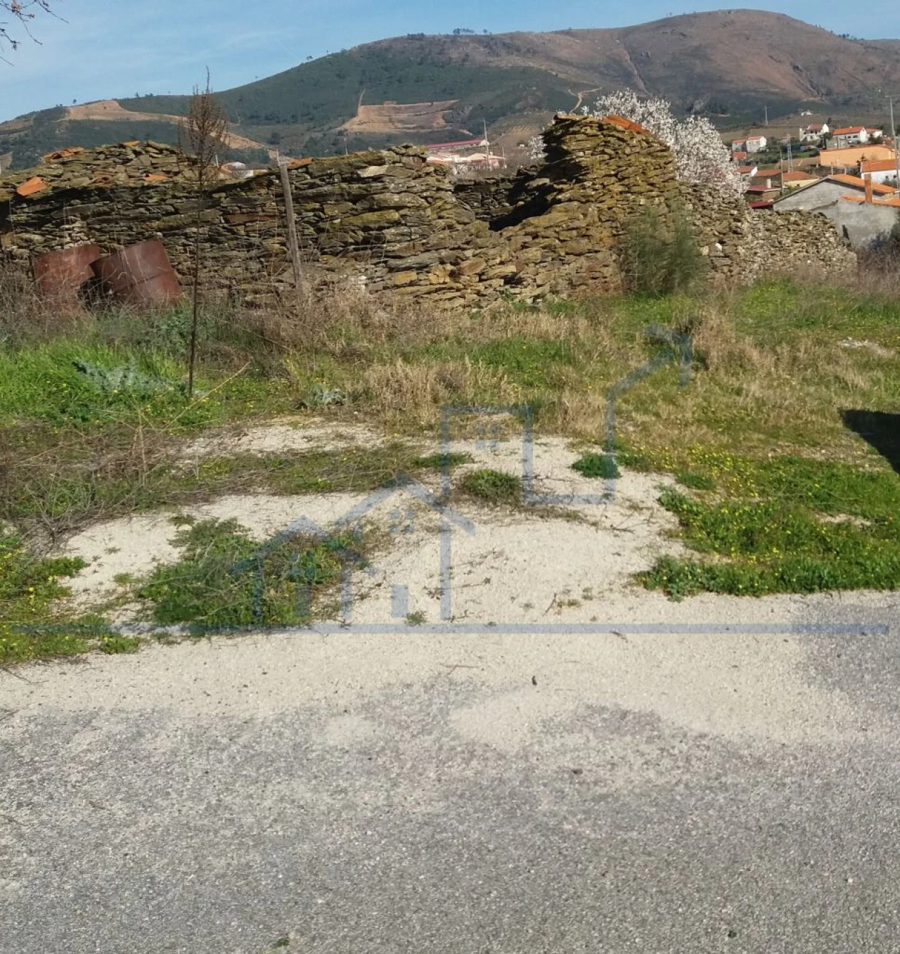 Terreno para Venda em Açoreira Foto 14