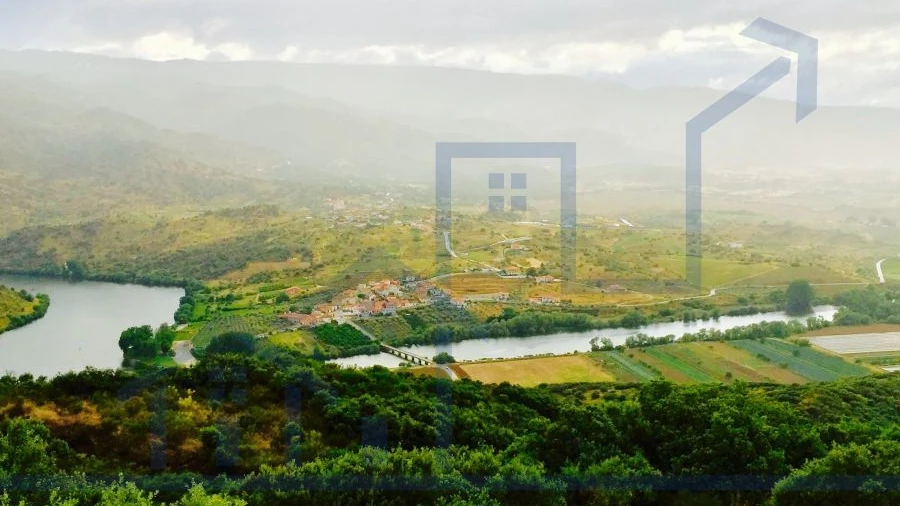 Terreno para Venda em Torre de Moncorvo