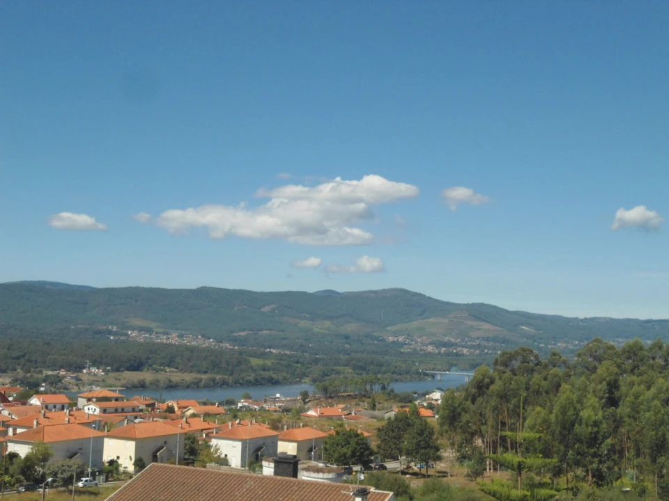 Terreno para Venda em Loivo Foto 1