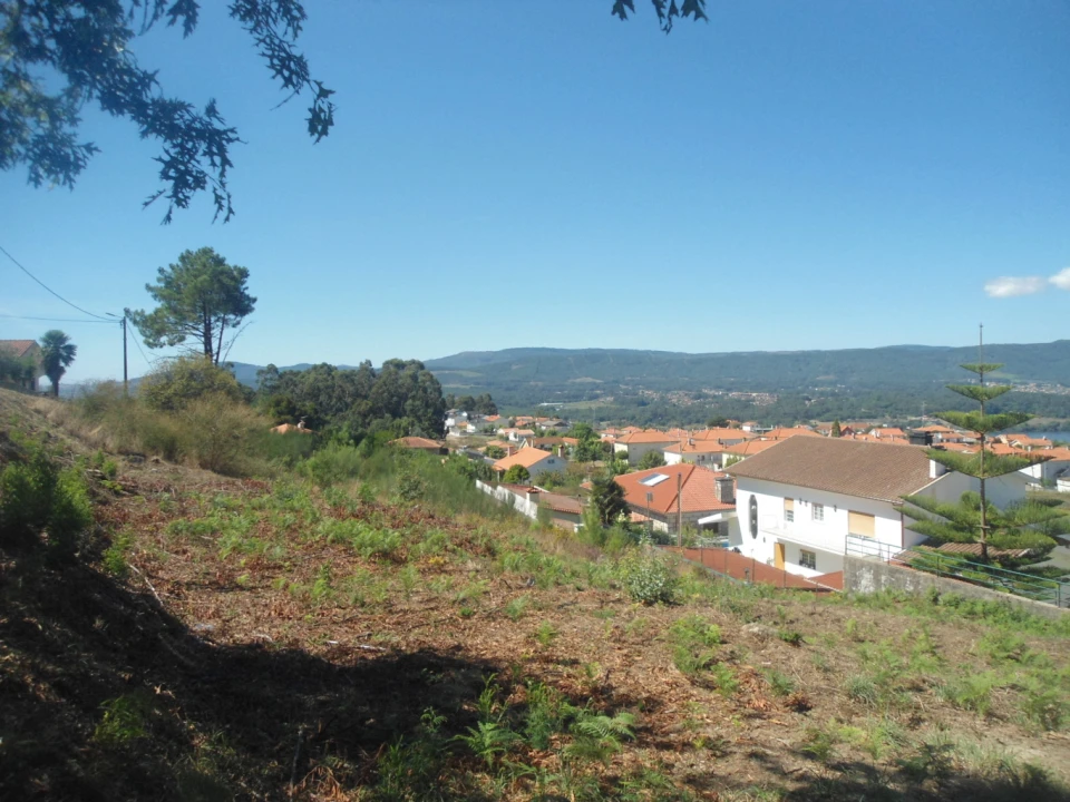 Terreno para Venda em Loivo Foto 4