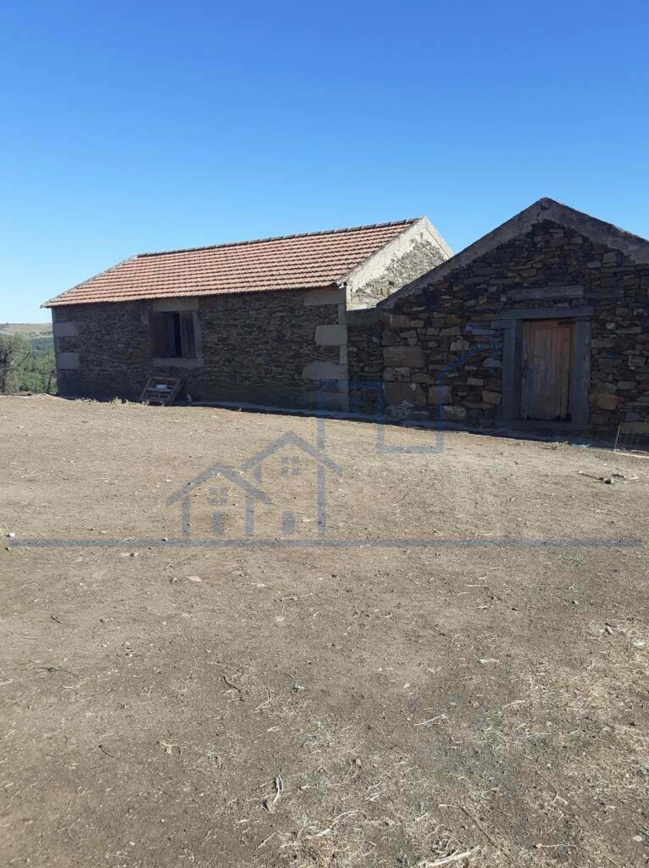 Terreno para Venda em Poiares Foto 7