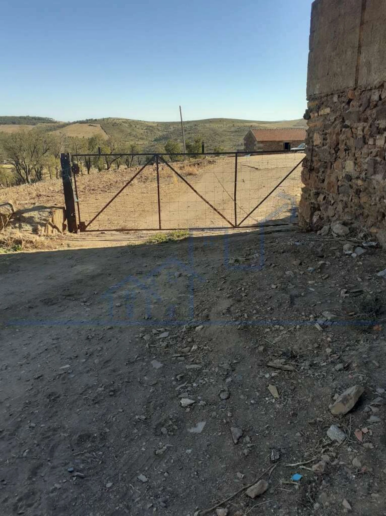 Terreno para Venda em Poiares Foto 3