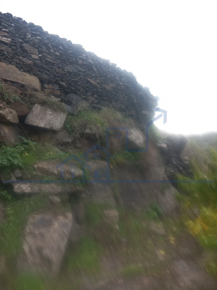 Terreno para Venda em Freixo de Espada a Cinta e Mazouco Foto 9