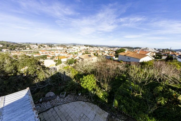 Terreno para Venda em Venda do Pinheiro e Santo Estêvão das Galés Foto 2
