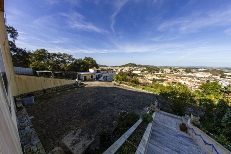 Terreno para Venda em Venda do Pinheiro e Santo Estêvão das Galés Foto 5